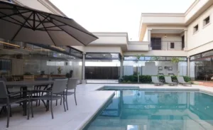 Móveis para Piscina e Área Externa: Como Integrar Estilo e Conforto no seu Projeto de Arquitetura XAV 9359